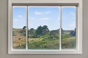 115 Panorama Ct, Pacifica, CA 94044 - Photo 16