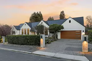 588 Craig Rd, Hillsborough, CA 94010 - Photo 2