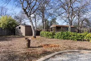 1426 Gladstone Ct, Redding, CA 96001 - Photo 32