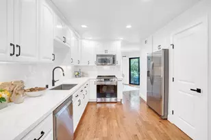 227 Ada Ave B, Mountain View, CA 94043 - Photo 8