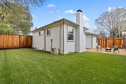 576 Green Manor Ct, Palo Alto, CA 94301 - Photo 32