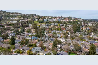 239 Manor Dr, San Carlos, CA 94070 - Photo 24