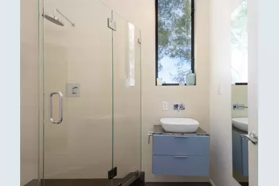 239 Manor Dr, San Carlos, CA 94070 - Photo 16