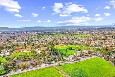 2363 Pleasant Acres Dr, San Jose, CA 95148 - Photo 96