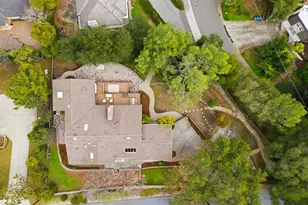 10140 Hillcrest Rd, Cupertino, CA 95014 - Photo 36