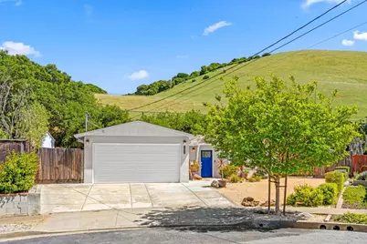 1258 Filton Ct, Fremont, CA 94536 - Photo 2