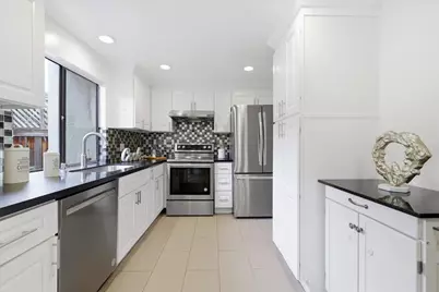 803 Perseus Ln, Foster City, CA 94404 - Photo 18