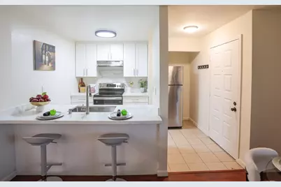 274 Stonegate Cir, San Jose, CA 95110 - Photo 4