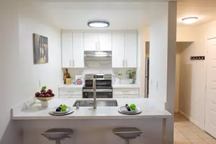 274 Stonegate Cir, San Jose, CA 95110 - Photo 6