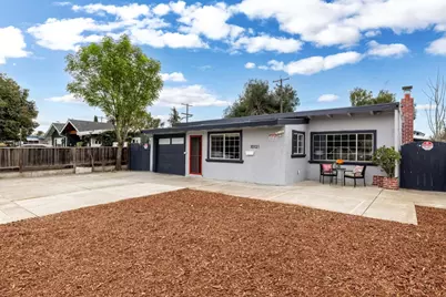 10121 Torrance Ave, San Jose, CA 95127 - Photo 2