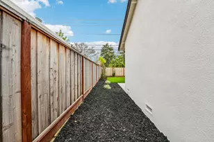 4685 Lage Dr, San Jose, CA 95130 - Photo 30