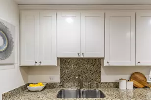 7100 Rainbow Dr 35, San Jose, CA 95129 - Photo 10