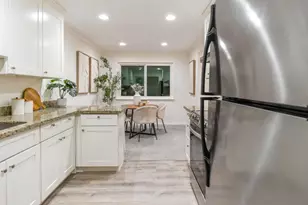 7100 Rainbow Dr 35, San Jose, CA 95129 - Photo 8