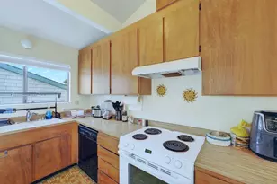 142 Vineyard Ct, Aptos, CA 95003 - Photo 14
