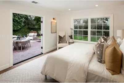 27 Nevada St, Redwood City, CA 94062 - Photo 20