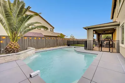 2373 Omega Ct, Tracy, CA 95377 - Photo 52