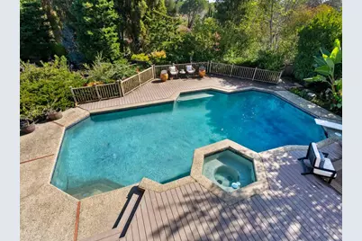 6 Woodridge Ct, Redwood City, CA 94061 - Photo 26