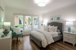 747 Bromfield Rd, Hillsborough, CA 94010 - Photo 36