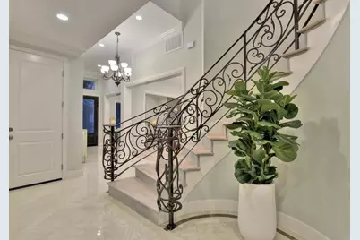 895 Coe Ave, San Jose, CA 95125 - Photo 16