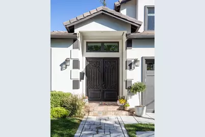 895 Coe Ave, San Jose, CA 95125 - Photo 2