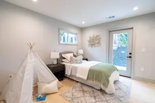 17293 Sereno Ct, Monte Sereno, CA 95030 - Photo 18