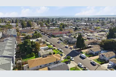 22873 Kingsford Way, Hayward, CA 94541 - Photo 40