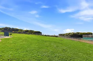 62 Palisades Dr, Daly City, CA 94015 - Photo 48