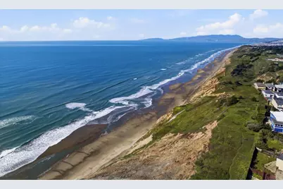 62 Palisades Dr, Daly City, CA 94015 - Photo 56