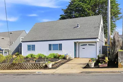 467 Heathcliff Dr, Pacifica, CA 94044 - Photo 1