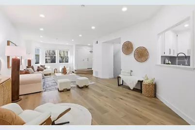 982 La Mesa Ter E, Sunnyvale, CA 94086 - Photo 8