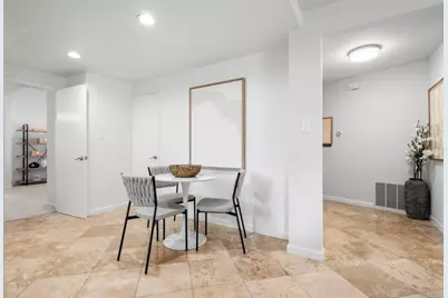 2056 Fairmont Dr, San Mateo, CA 94402 - Photo 20