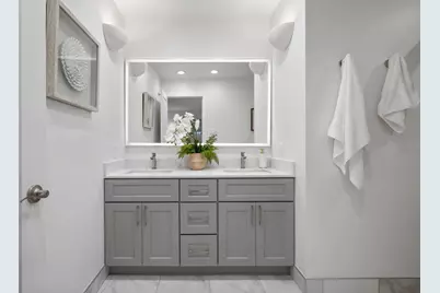 2056 Fairmont Dr, San Mateo, CA 94402 - Photo 36