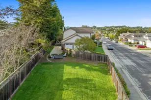 2056 Fairmont Dr, San Mateo, CA 94402 - Photo 64