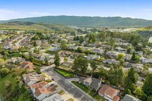 2056 Fairmont Dr, San Mateo, CA 94402 - Photo 76