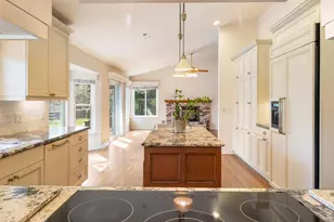 22241 Toro Hills Dr, Salinas, CA 93908 - Photo 10