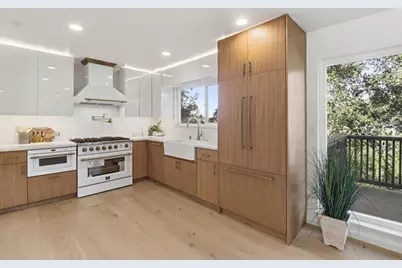 104 Winding Way, San Carlos, CA 94070 - Photo 16