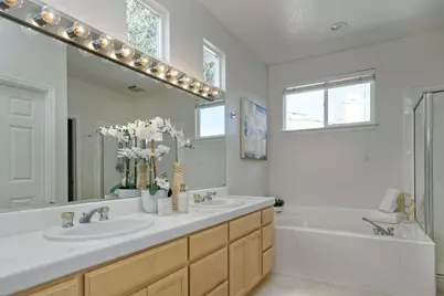 5805 Chambertin Dr, San Jose, CA 95118 - Photo 26