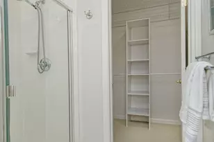 5805 Chambertin Dr, San Jose, CA 95118 - Photo 28