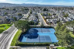 18 Binnacle Ln, Foster City, CA 94404 - Photo 40