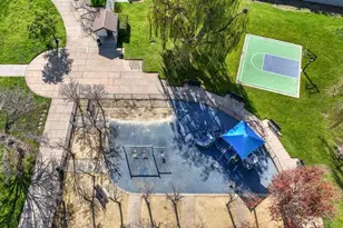 18 Binnacle Ln, Foster City, CA 94404 - Photo 42