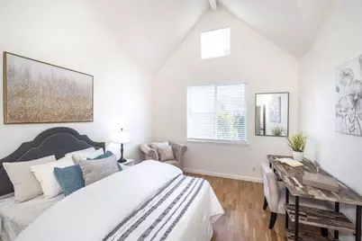 18 Binnacle Ln, Foster City, CA 94404 - Photo 20
