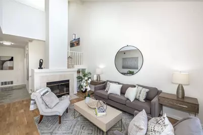 18 Binnacle Ln, Foster City, CA 94404 - Photo 4