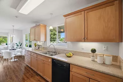 18940 Westview Dr, Saratoga, CA 95070 - Photo 4