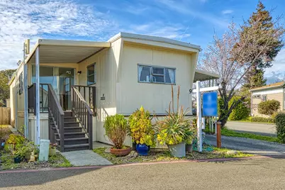 1190 7th Ave 9, Santa Cruz, CA 95062 - Photo 1