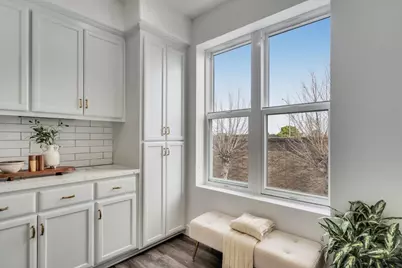 1211 Wayne Way, San Mateo, CA 94403 - Photo 14