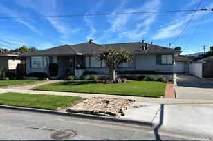 22 San Juan Dr, Salinas, CA 93901 - Photo 2