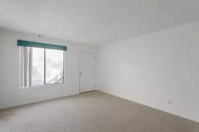 3674 Oakwood Ter 302, Fremont, CA 94536 - Photo 12