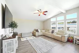 6130 Monterey Rd 203, San Jose, CA 95138 - Photo 22