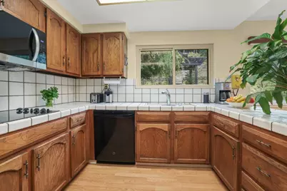 25638 West Camino Vista, Hayward, CA 94541 - Photo 10