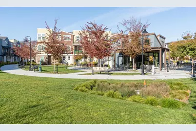 535 San Lorenzo Ter 1, Sunnyvale, CA 94085 - Photo 42